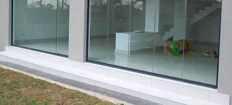 Hurricane Windows Palm Beach Services in Hunters Creek, FL